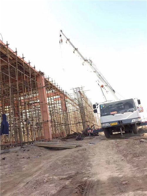 临汾市吊车作业的安全注意事项有哪些？