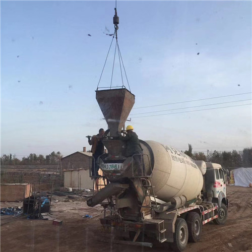 临汾市“精准瞄准”—— 吊车的 “定位导航” 技术